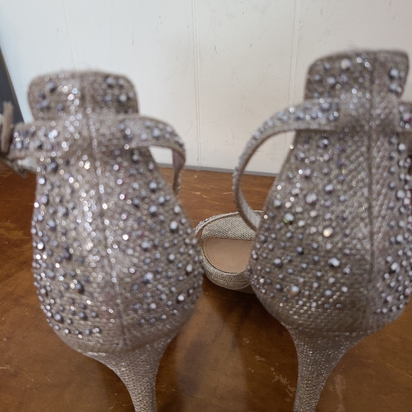 Material Girl Blaire Stiletto Silver Embellished - Picture 5 of 10